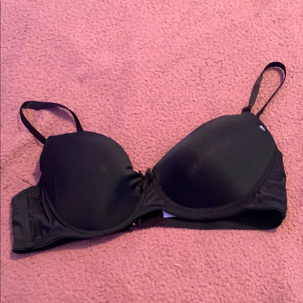 Mamia Black T-Shirt Bra with Adjustable Straps